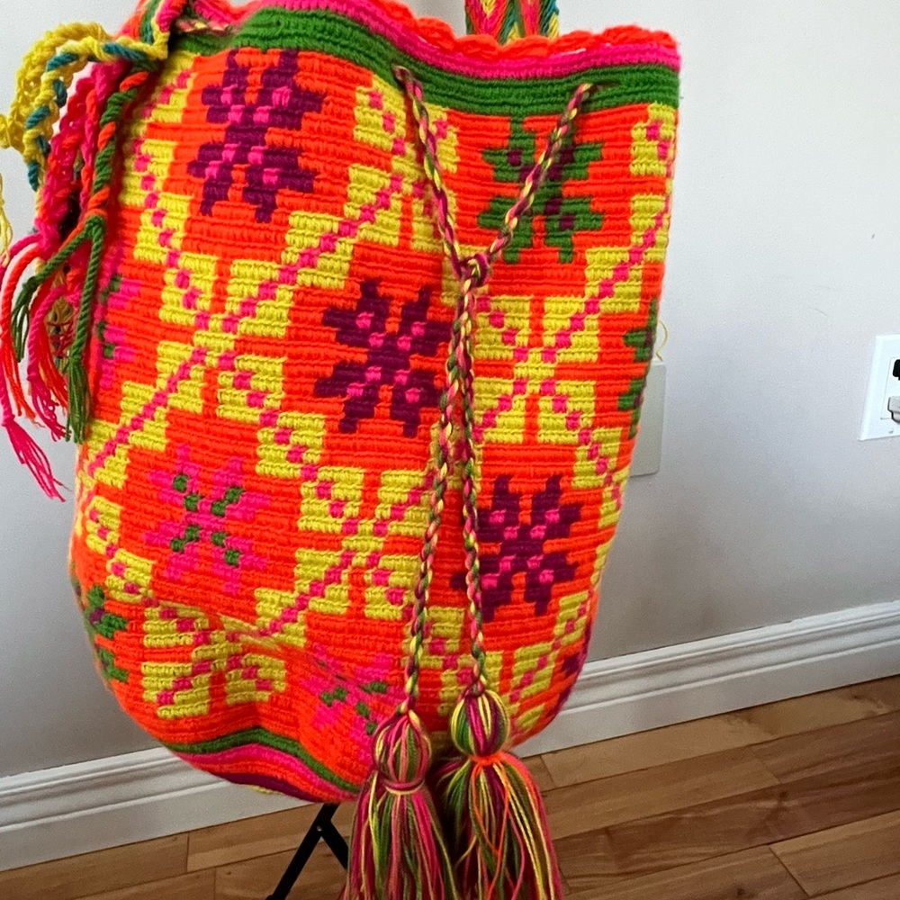 Cross body bag - Handmade crochet in Colombia